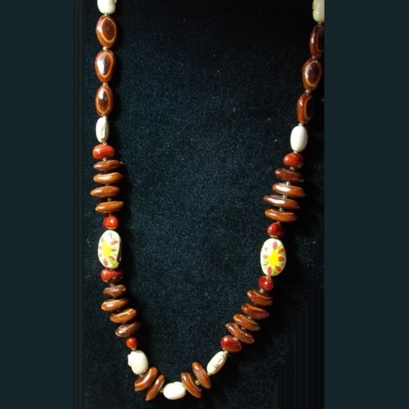Natural Handpainted & Lacquered Bean Necklace - Picture 1 of 2